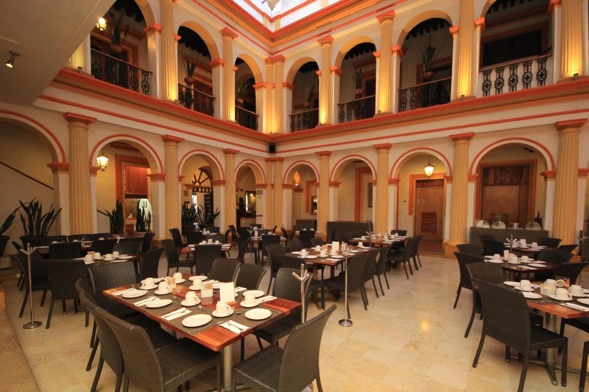 Hotel Ciudad Real Centro Historico San Cristóbal de Las Casas Buitenkant foto