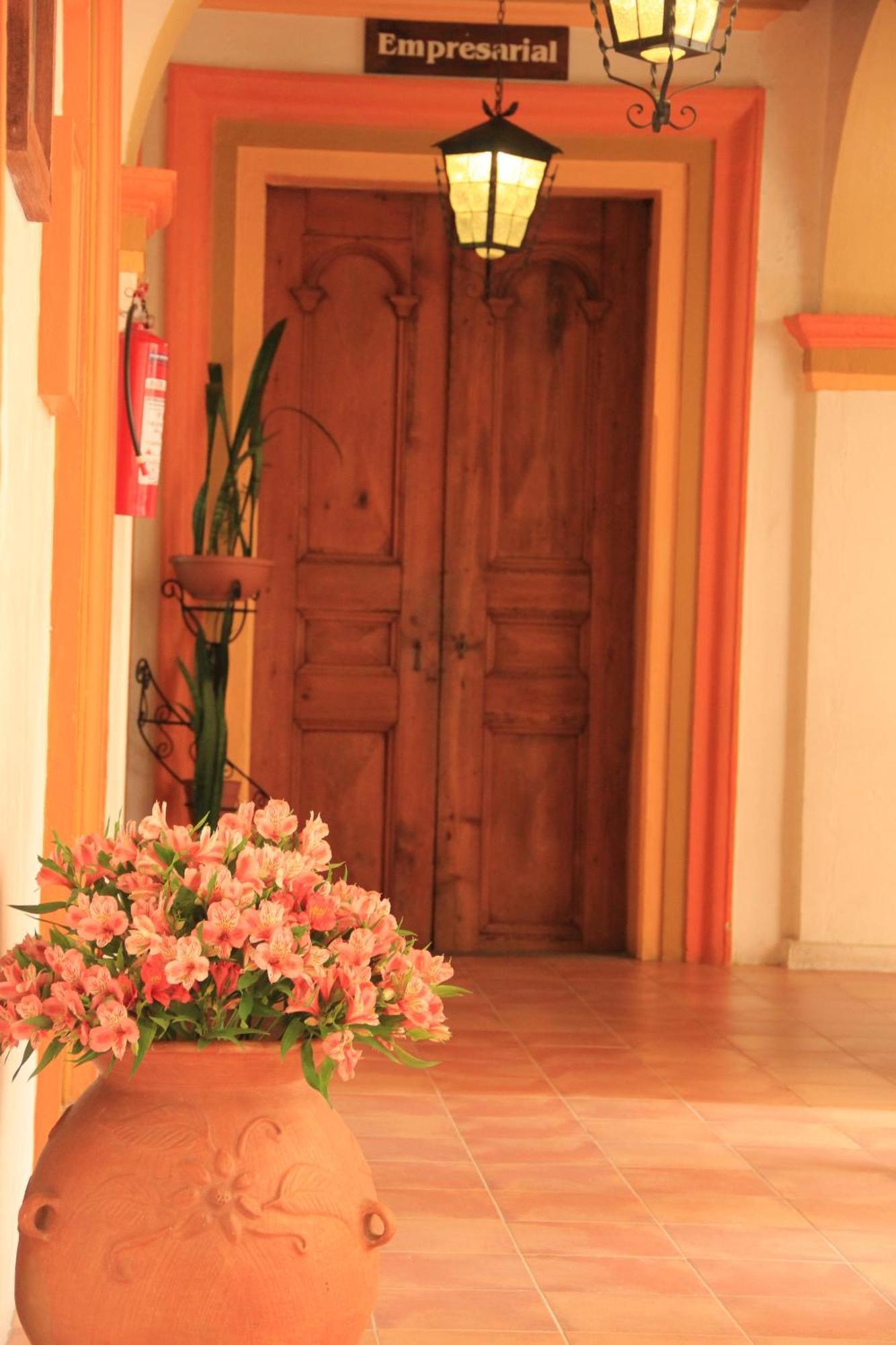 Hotel Ciudad Real Centro Historico San Cristóbal de Las Casas Buitenkant foto