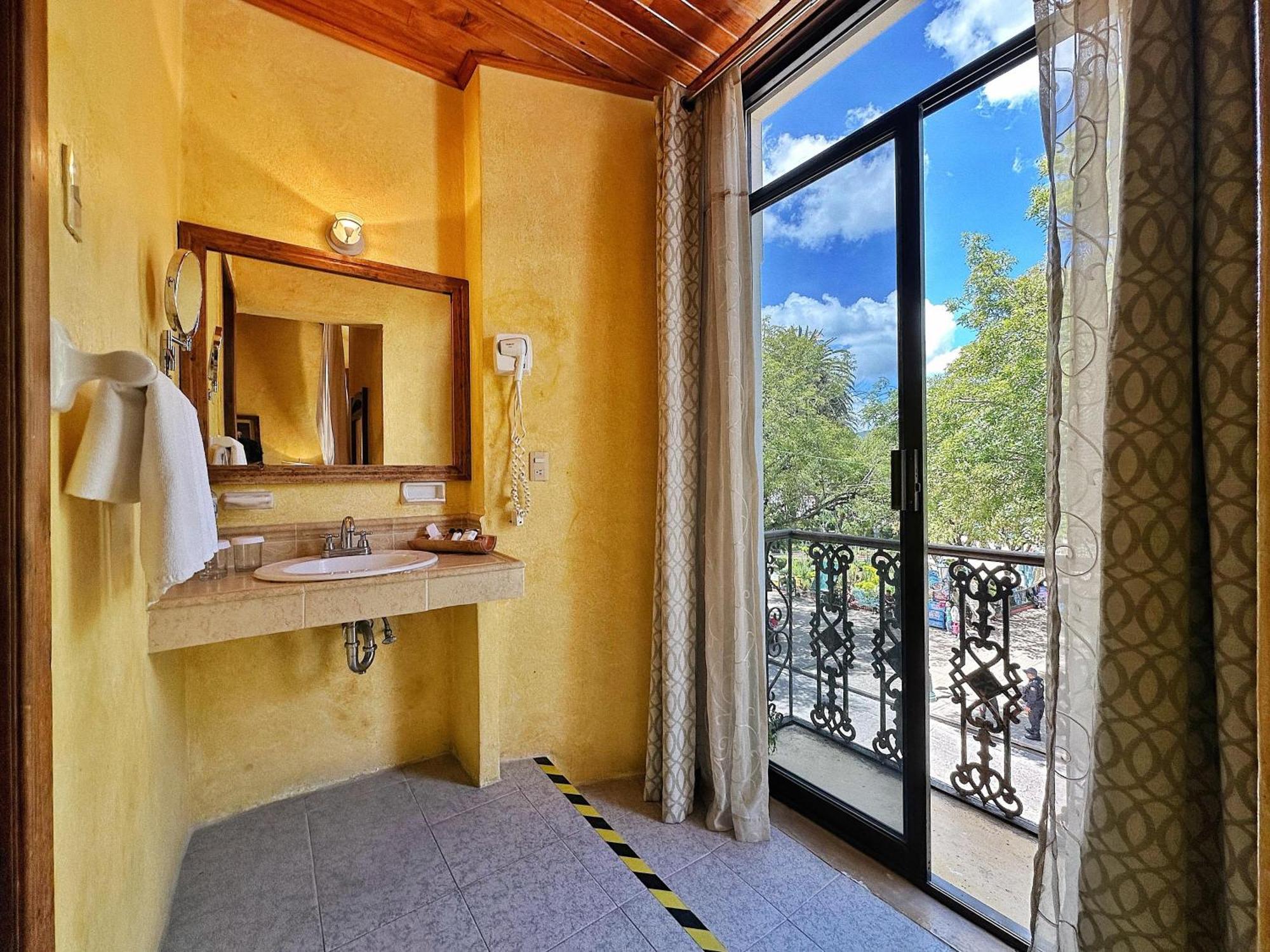 Hotel Ciudad Real Centro Historico San Cristóbal de Las Casas Buitenkant foto
